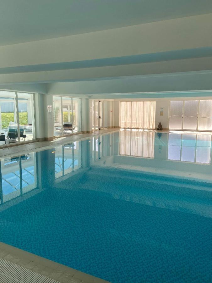 Towers Hotel & Spa Swansea Bagian luar foto