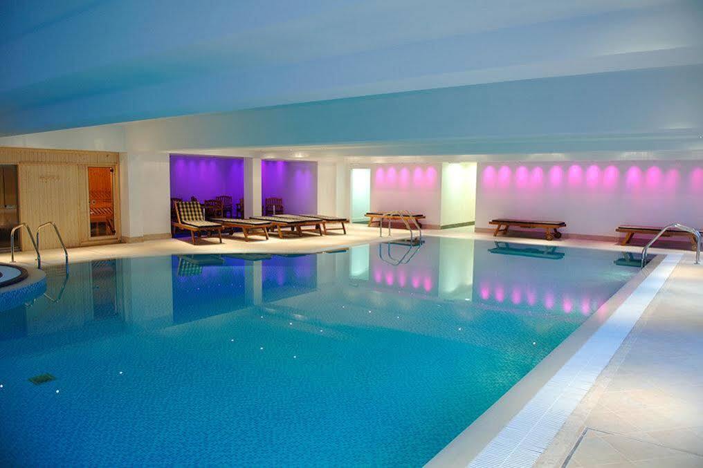 Towers Hotel & Spa Swansea Bagian luar foto